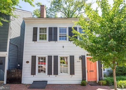 1307 Caroline Street - Photo 1