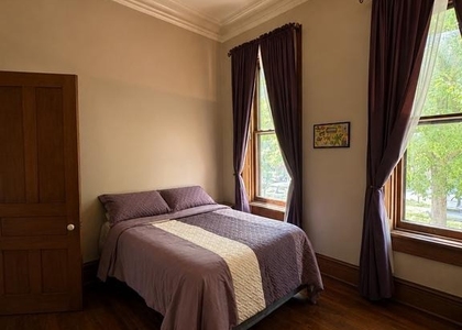 1713 Green Street - Photo 1