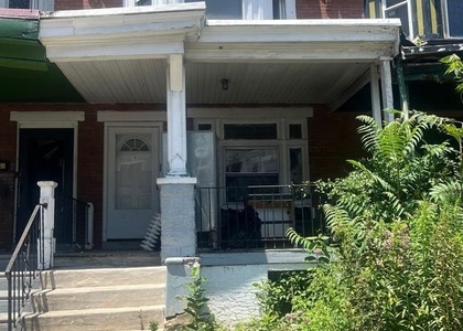 231 W Clapier Street - Photo 1