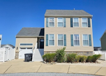 105 Peter Road - Photo 1