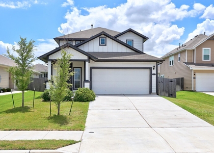 213 Graver St - Photo 1