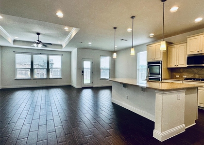 3308 De Torres Cir - Photo 1