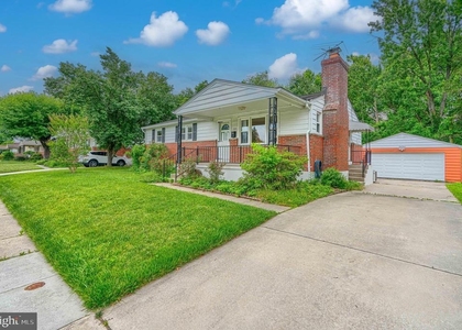 112 Springside Drive - Photo 1
