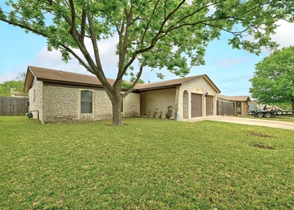 509 Greenway Dr - Photo 1
