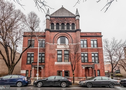 511 S Bond Street - Photo 1