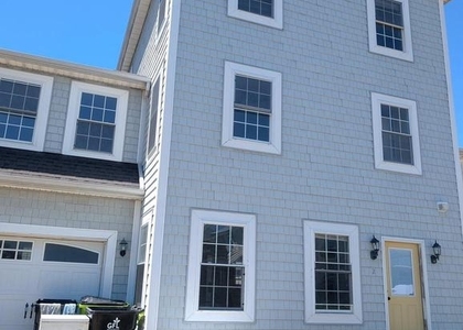 200 W Market Street - Photo 1