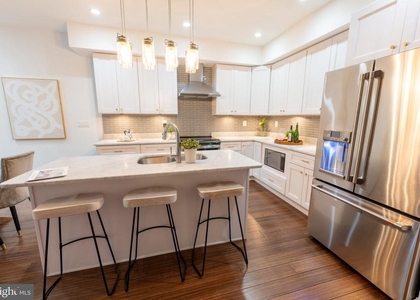3803 10th Street Nw - Photo 1