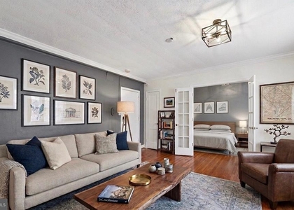 3925 Davis Place Nw - Photo 1