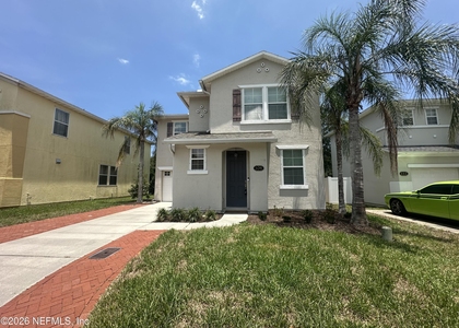 108 Bay Bridge Drive - Photo 1