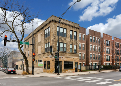 2301 W Chicago Avenue - Photo 1