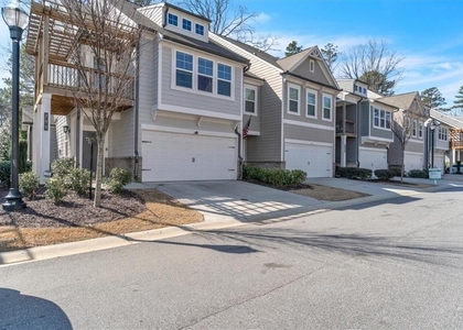 790 Belrose Drive - Photo 1