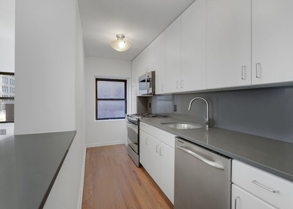 121 Madison Avenue - Photo 1