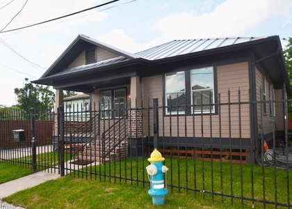 1127 Hammock Street - Photo 1