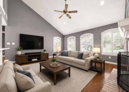 4003 W Valley Drive - Photo 1