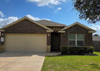14097 Lake Crescent Drive - Photo 1