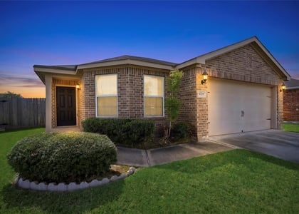 9719 Montana Sapphire Lane - Photo 1