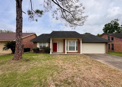 3423 Pecan Point Drive - Photo 1