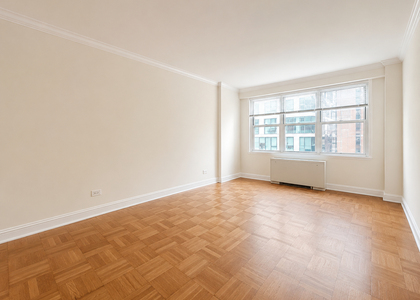888 8th Avenue - Photo 1