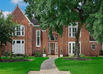 2 Silverstrand Place - Photo 1