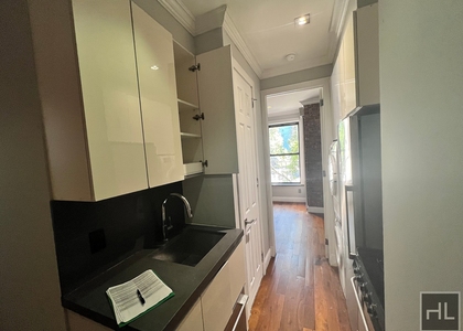 East 116 Street - Photo 1