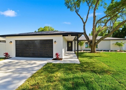 11180 113th Avenue - Photo 1