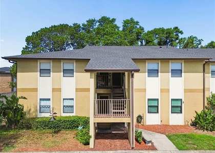 10100 Sailwinds Boulevard N - Photo 1