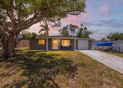 7804 Niagara Drive - Photo 1