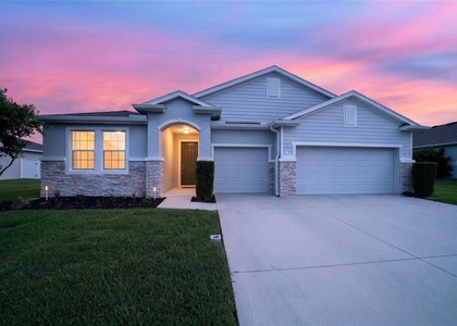 4572 Sw 65th Place - Photo 1