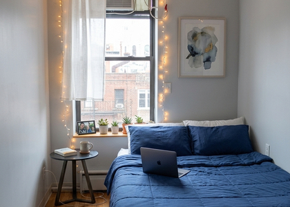 14 St Marks Pl - Photo 1
