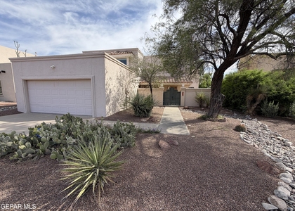 320 Avenida Mirador - Photo 1
