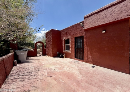 7404 Franklin Drive - Photo 1