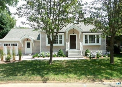 8 Lawson Drive - Photo 1