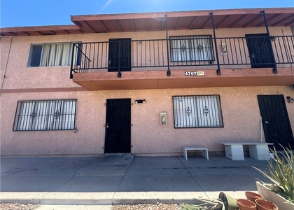 4707 Cessna Avenue - Photo 1