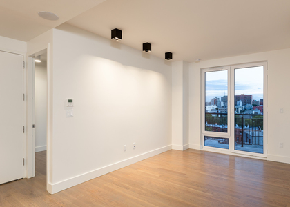 1068 Fulton St - Photo 1