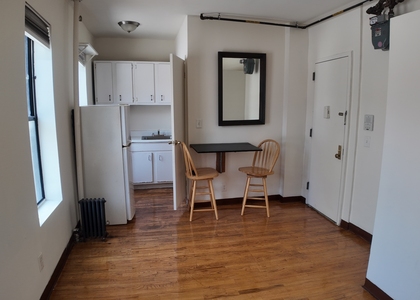 East 14th Street - Photo 1