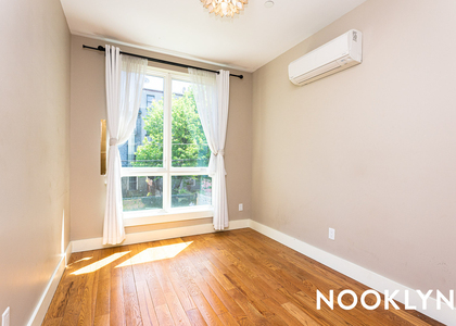 868 Lafayette Ave - Photo 1