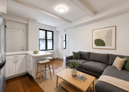 East 46th Street - Photo 1