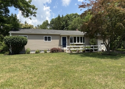 60 Meadowbrook Dr - Photo 1