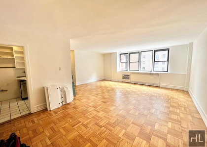 East 79th Street - Photo 1