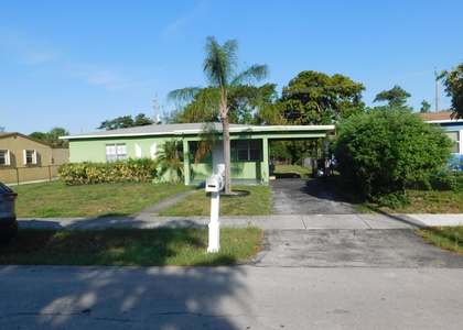 435 Nw 30th Avenue - Photo 1
