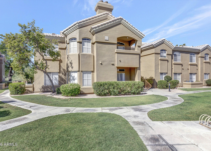 5335 E Shea Boulevard - Photo 1