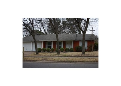 3020 Norwood Lane - Photo 1