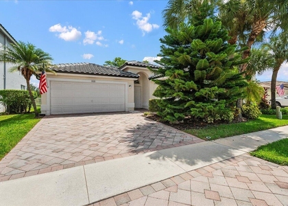 15151 Banbury Way - Photo 1