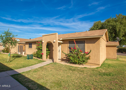 2612 E Lemon Street - Photo 1