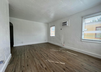 1739 Moffett Street - Photo 1