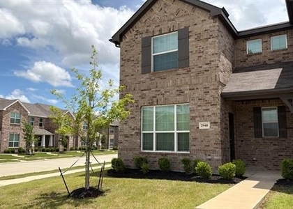 2940 Bluets Drive - Photo 1