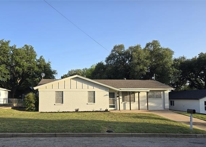 604 E 4th Street - Photo 1