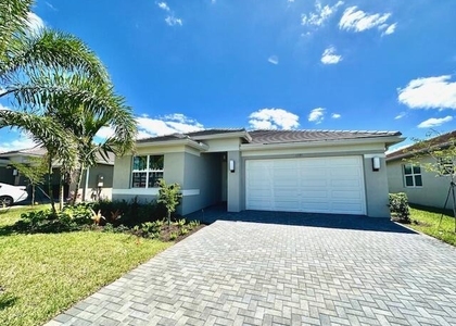 11785 Sw Oceanus Boulevard - Photo 1