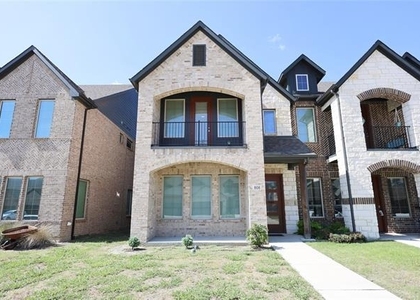 808 Eaglescliffe Landing - Photo 1