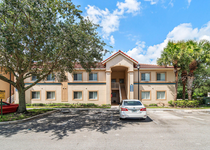 1161 Golden Lakes Boulevard - Photo 1